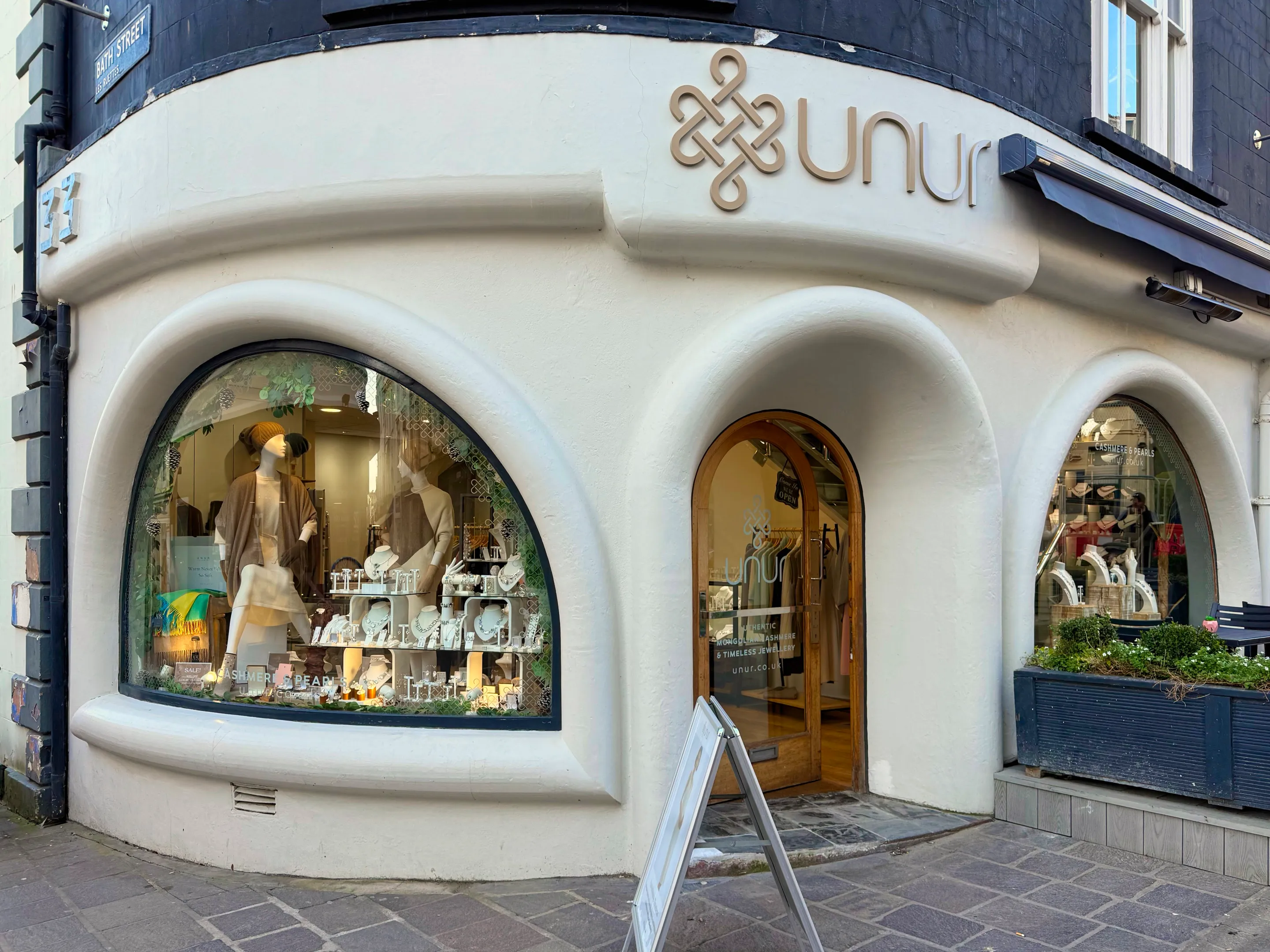 Outside picture of Unur's store at 33 Queen Street, St Helier, Jersey